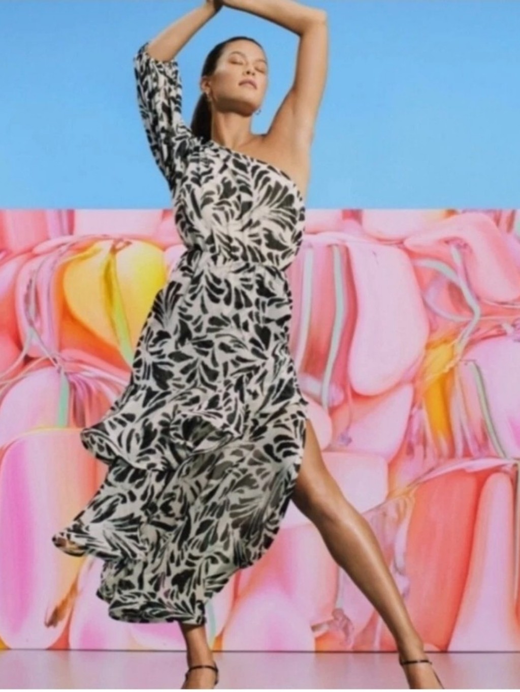 Alexis Botanical One Shoulder Dress Size Xs New